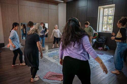 Taller-actividad Alfombra de fieltro danzando, Domingo 26 de abril
