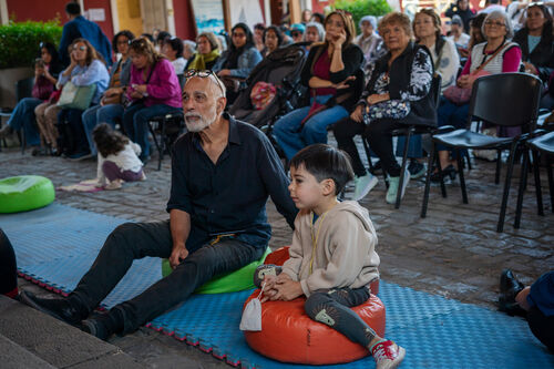 Feria Domingo, Domingo 26 de abril