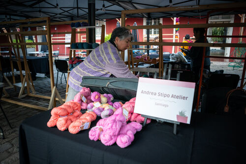 Instalación stands, Jueves 23 de abril