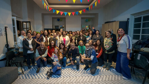 Actividad Grupal y cóctel de fraternidad, Jueves 23 de abril