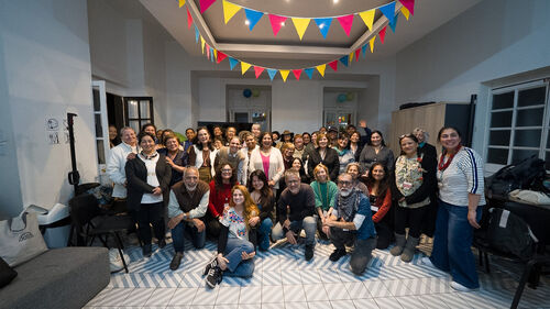 Actividad Grupal y cóctel de fraternidad, Jueves 23 de abril