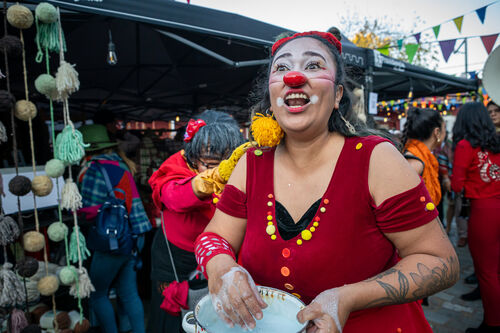 Desfile, Sábado 25 de abril