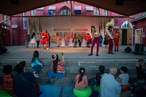 Desfile, Sábado 25 de abril