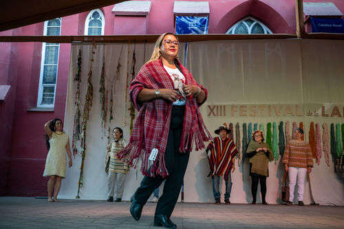 Desfile, Sábado 25 de abril