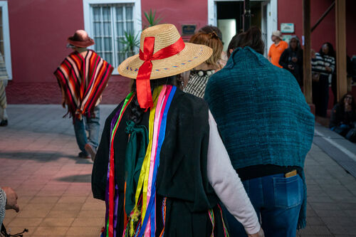Desfile, Sábado 25 de abril