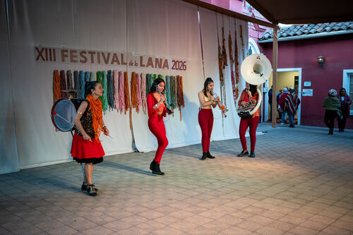 Desfile, Sábado 25 de abril