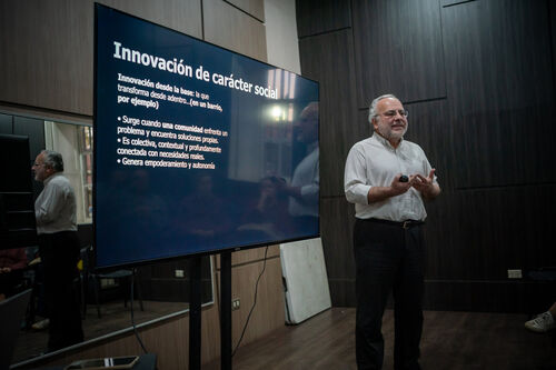Charla sobre Comercio justo, Sábado 25 de abril
