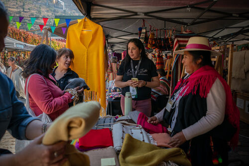 Feria Sábado, Sábado 25 de abril