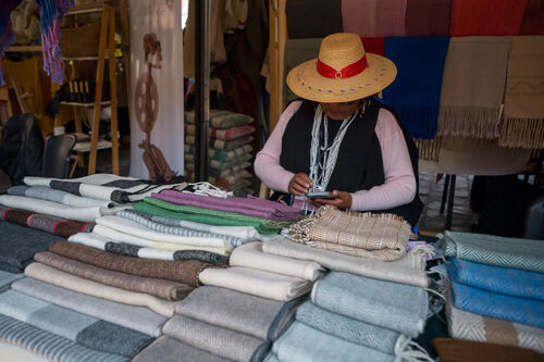 Feria Viernes, Viernes 24 de abril