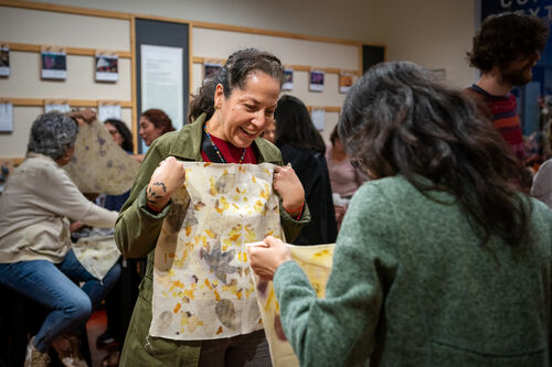 Taller de estampado botánico, Viernes 24 de abril
