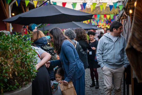 Feria Viernes, Viernes 24 de abril