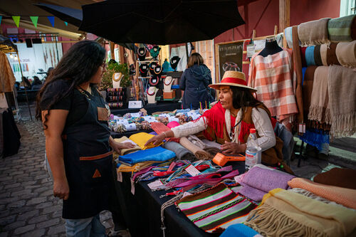 Feria Viernes, Viernes 24 de abril