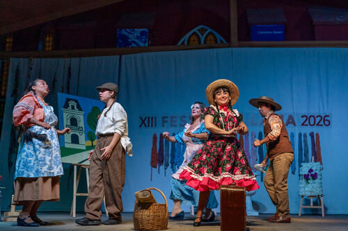 Obra de teatro, Viernes 24 de abril